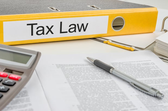 Photo of Tax Helpers San Francisco Tax Attorney Alex Gluzman