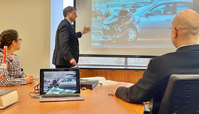 Photo of Abogado de Accidentes Edmundo Law Firm