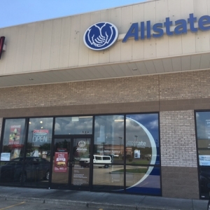Photo of Kelly Miller: Allstate Insurance with Allstate for years to help people with their insurance needs