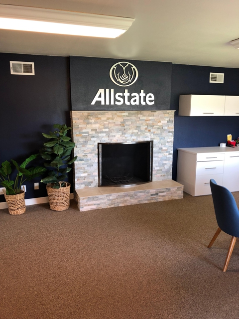 Photo of Amy Jensen: Allstate Insurance Company