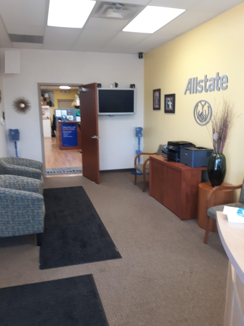 Photo of Anthony Lalli: Allstate Insurance insurance business working with Fortune 500 insurance companies