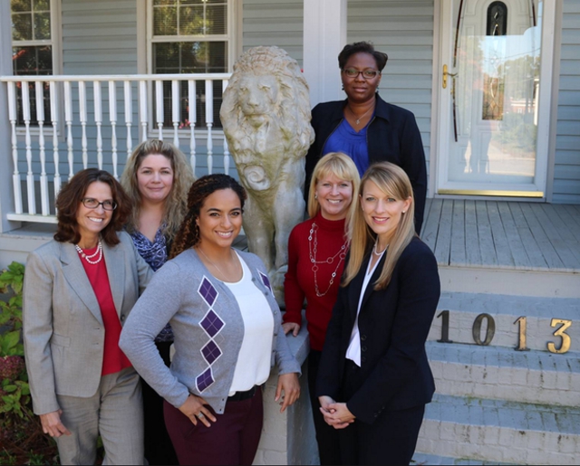 Photo of Margit M. Hicks, PA Attorney at Law typical family and divorce lawyers