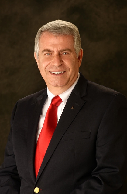 Photo of George Dakkak: Allstate Insurance on providing excellent customer service