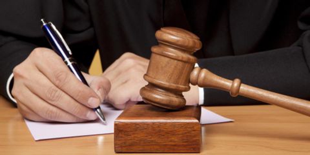 Photo of Buxbaum Daue P medical malpractice lawsuit with help