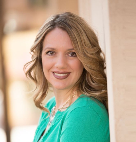 Photo of Leah Martin Law many years of experience in all areas of business law