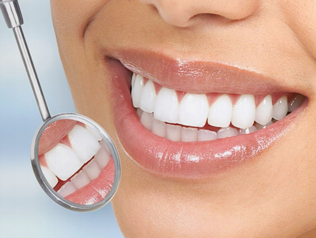Photo of Dr. Eric L. Gladstein, DMD Experienced And Respected Dental Expert