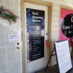 Photo of Tax & Accounting Services