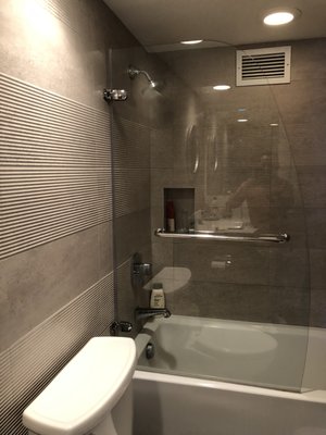 Photo of Glam Construction
