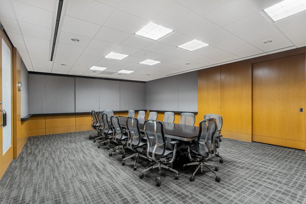 Photo of Regus California 580 California