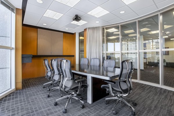 Photo of Regus California 580 California