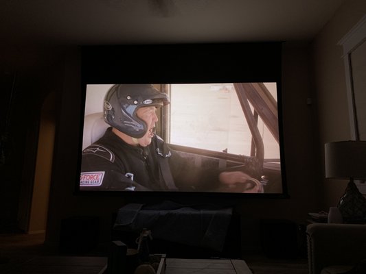 Photo of ProjectorScreen.com