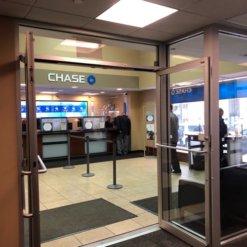 Photo of Chase Bank