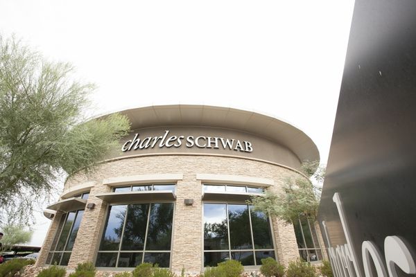 Photo of Charles Schwab