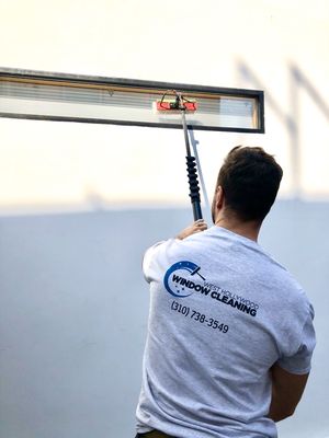Photo of West Hollywood Window Cleaning