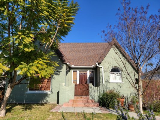 Photo of J & J Roofing