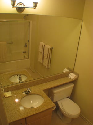Photo of Breeze Suites Moderne