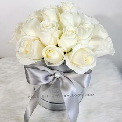 Photo of Angeles Flower Balloon