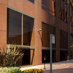Photo of Charles Schwab