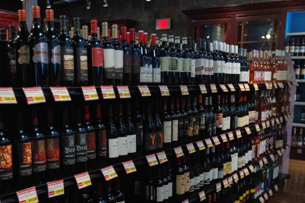 Photo of Coasters Liquors