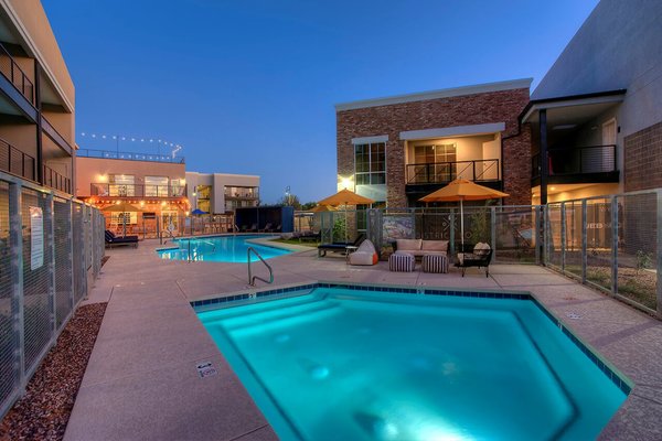 Photo of District Lofts by Mark-Taylor