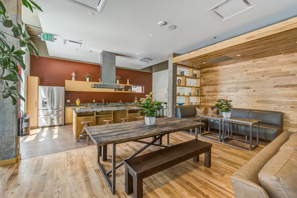 Photo of Skyline 1801
