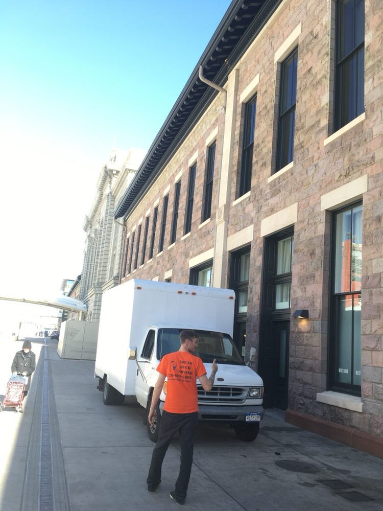 Photo of Young Buck Moving