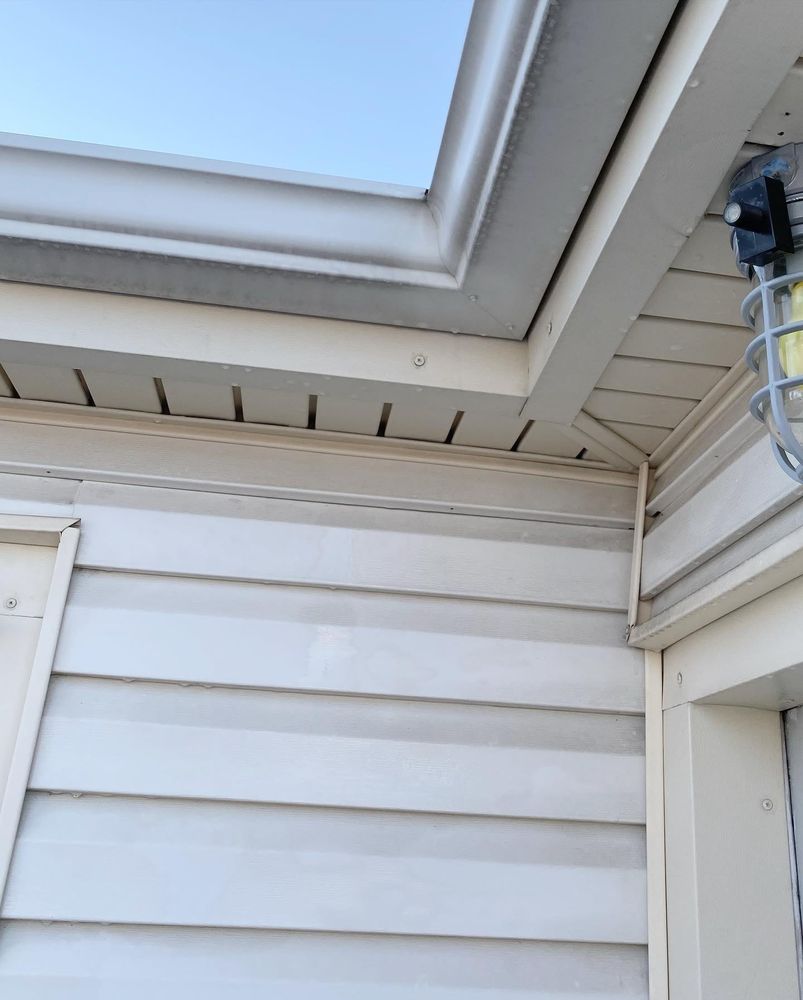 Photo of Alpine Glow Exterior Cleaning