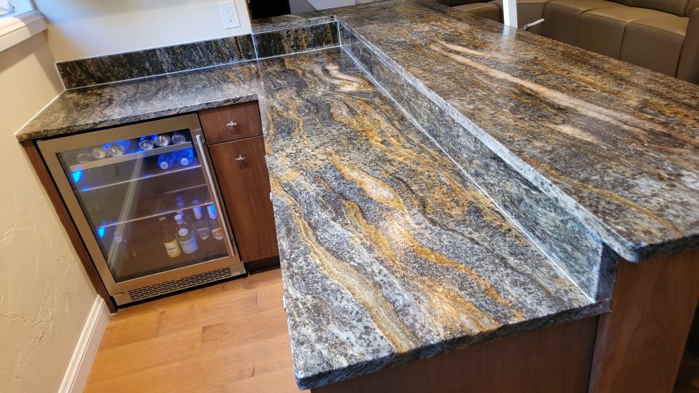 Photo of Granite G and General
