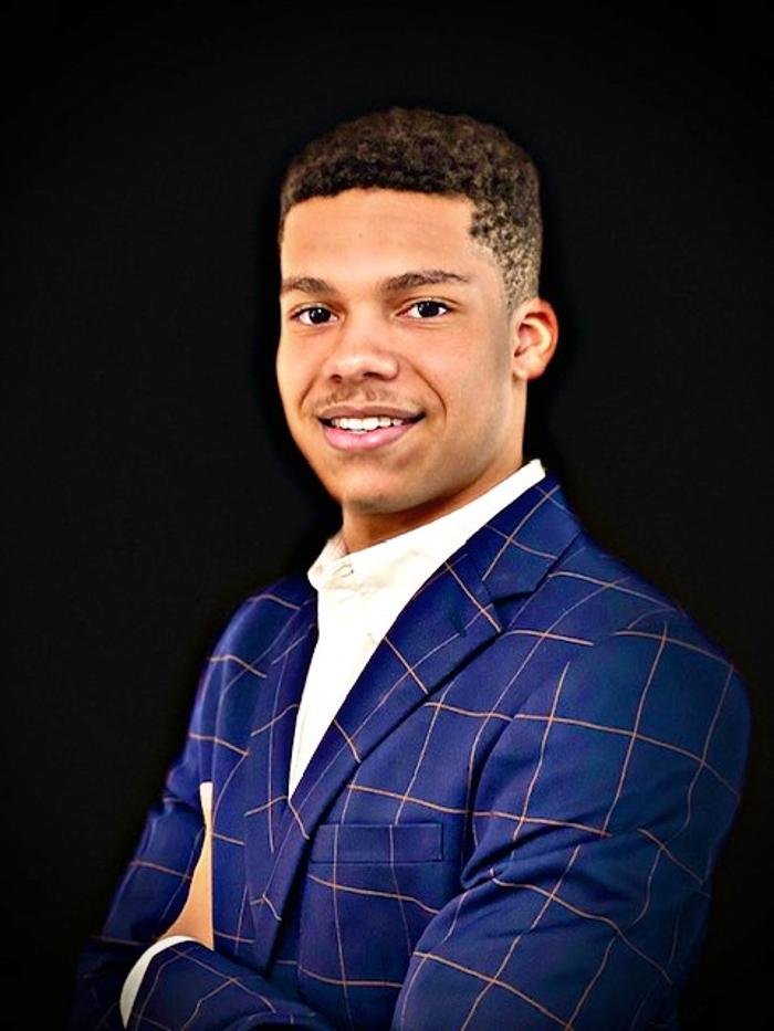 Photo of HP Real Estate & Credit Consultant