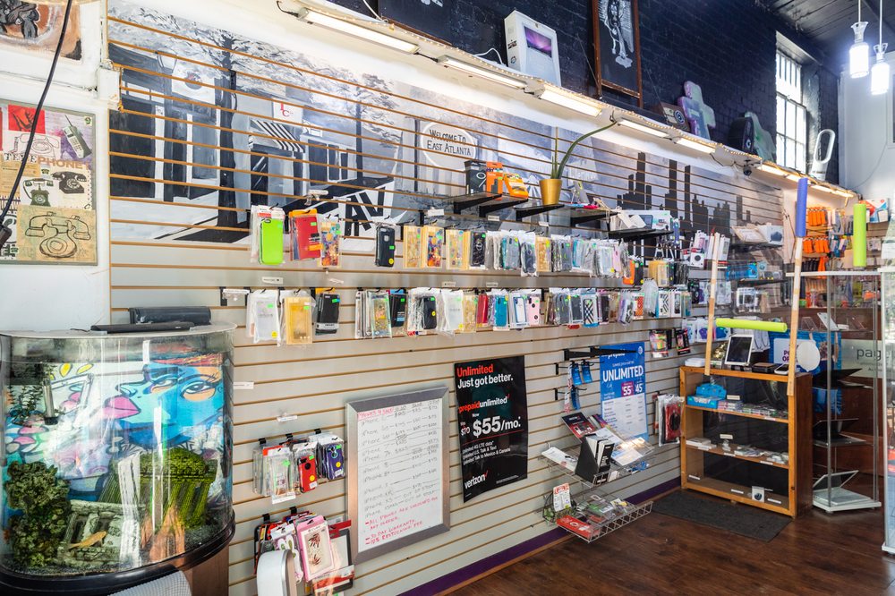 Photo of Tapeworm Repairs Phones and Computers