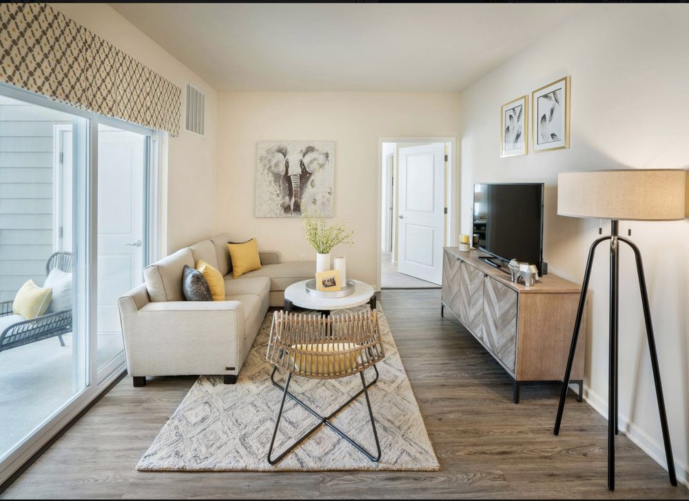 Photo of Summit Court