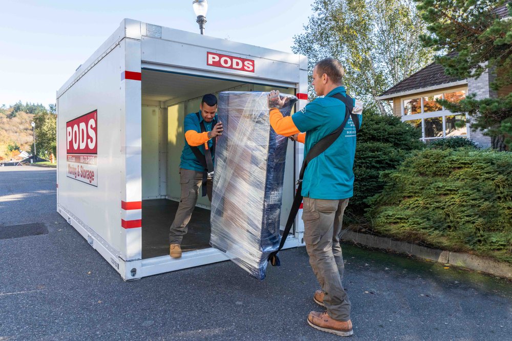 Photo of Oregon Trail Moving