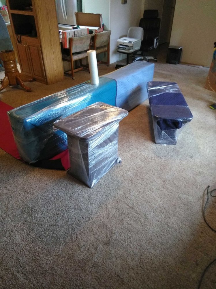 Photo of Oregon Trail Moving