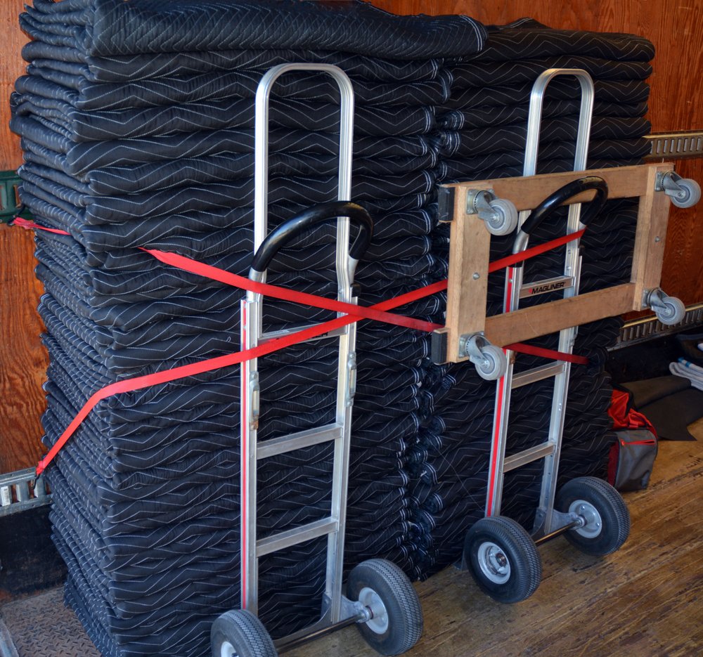 Photo of EM Movers