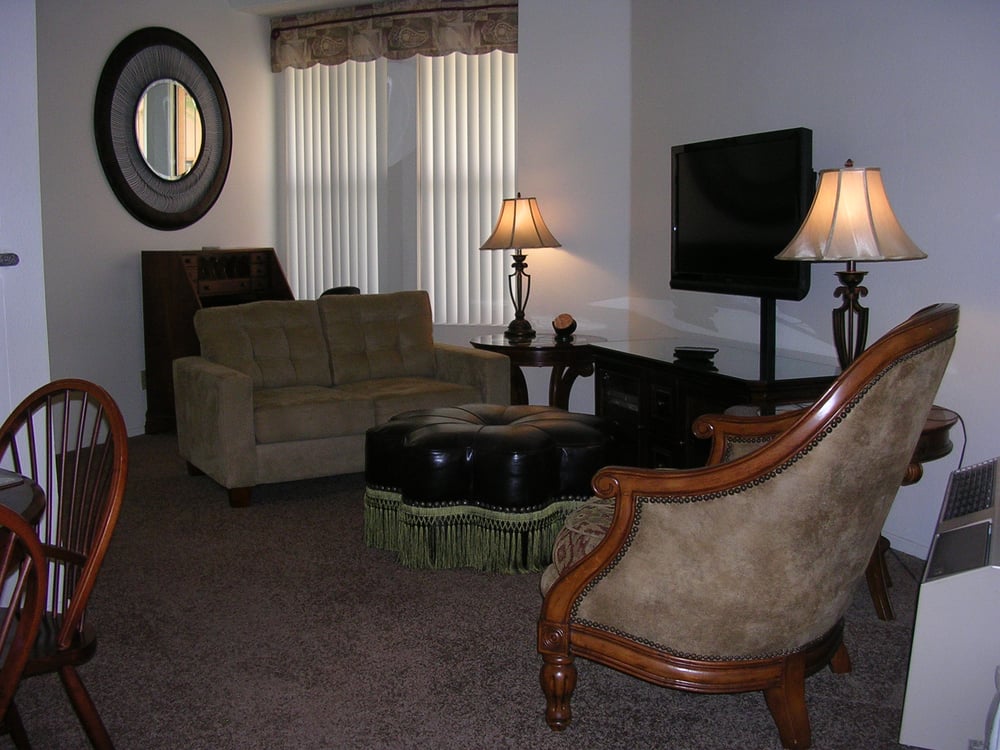 Photo of 600 Front Apartments