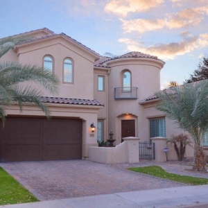Photo of Amy Knows Homes