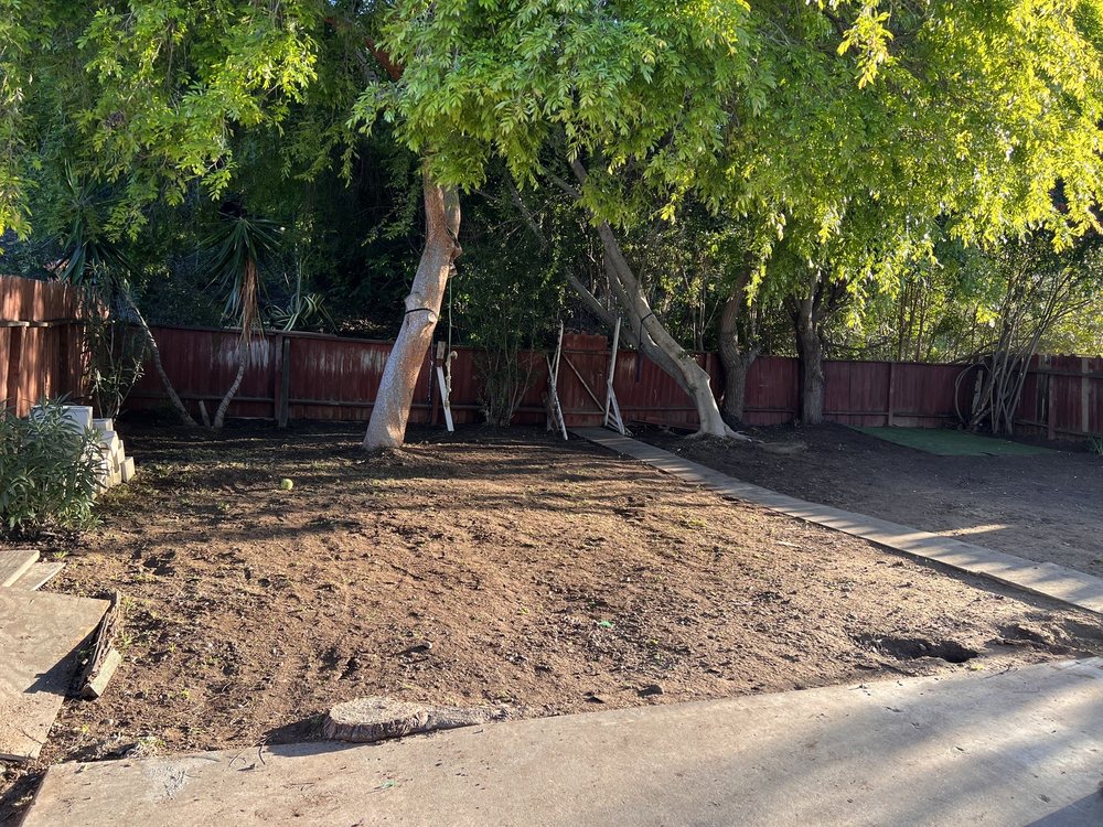 Photo of Green Oaks Landscape Maintence