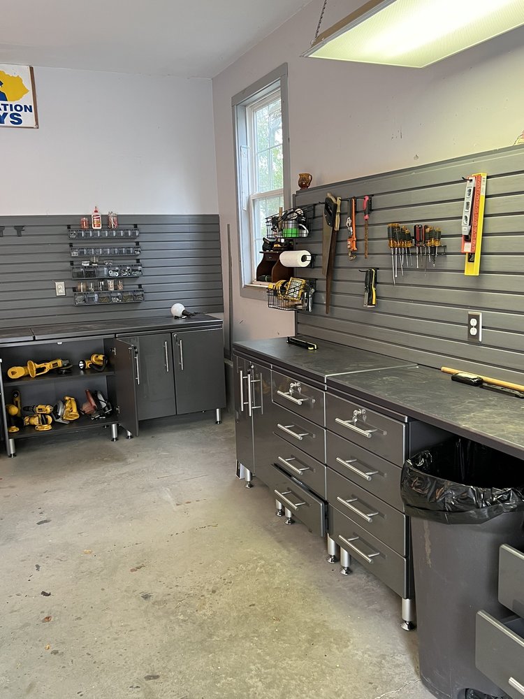 Photo of Garage Apex