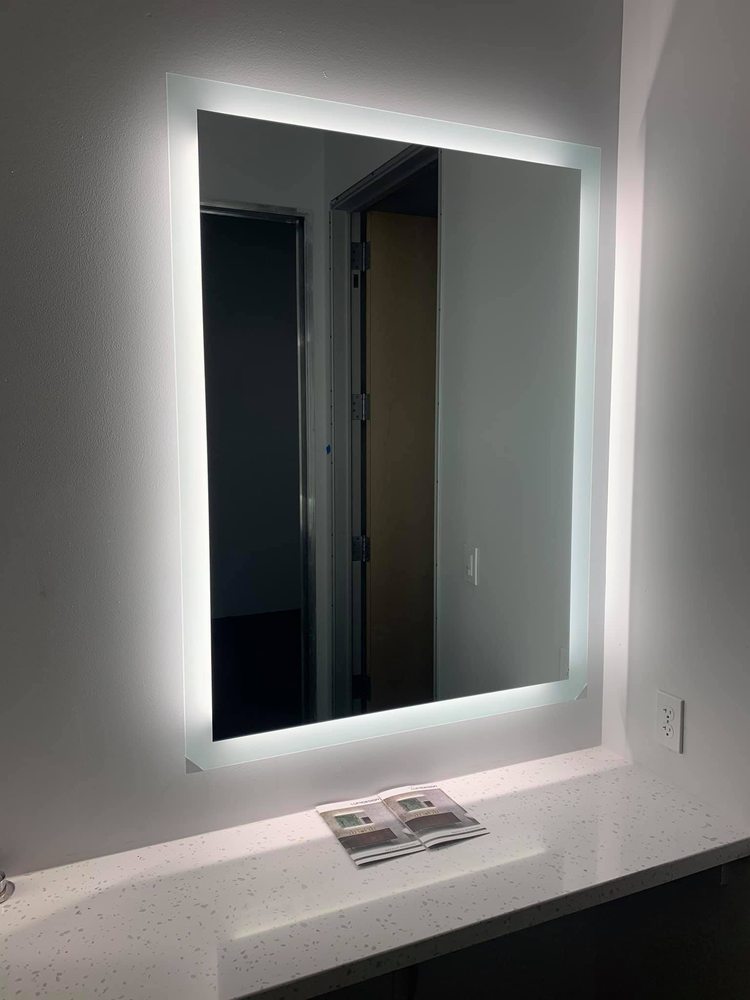 Photo of Signature Glass & Mirror