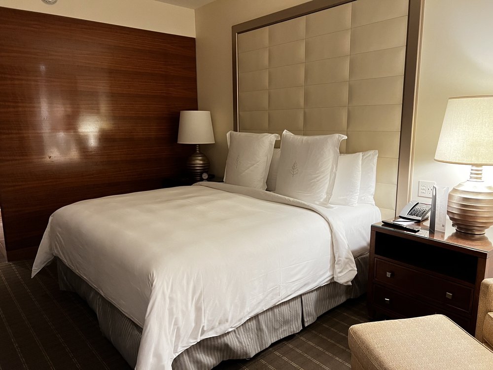 Photo of Four Seasons Hotel