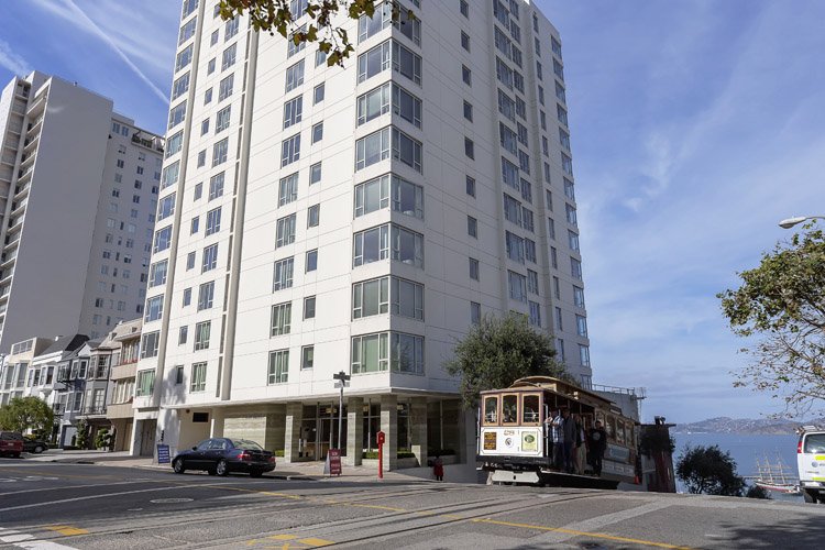 Photo of 1000 Chestnut Apartments