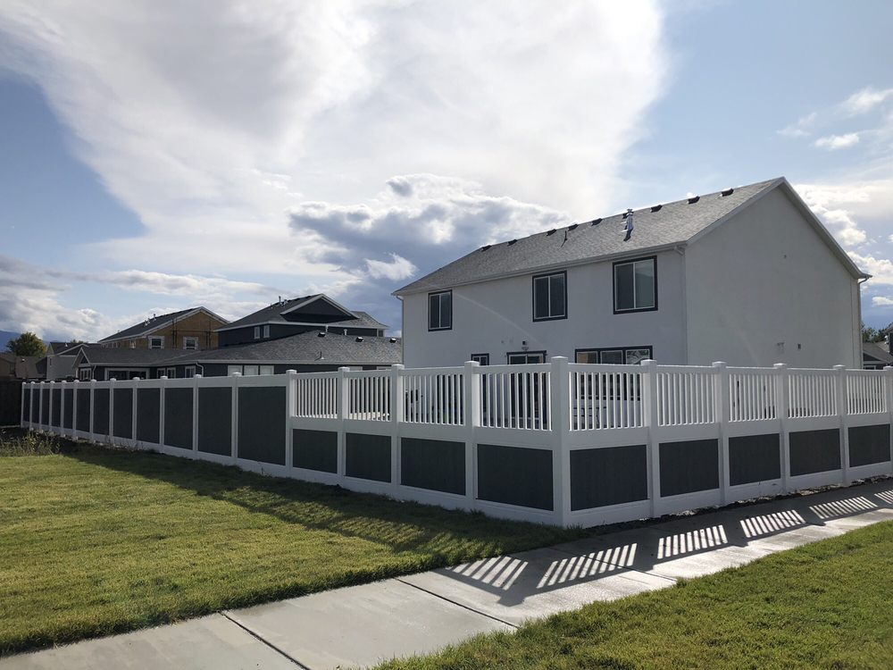 Photo of Stonehenge Fence & Deck