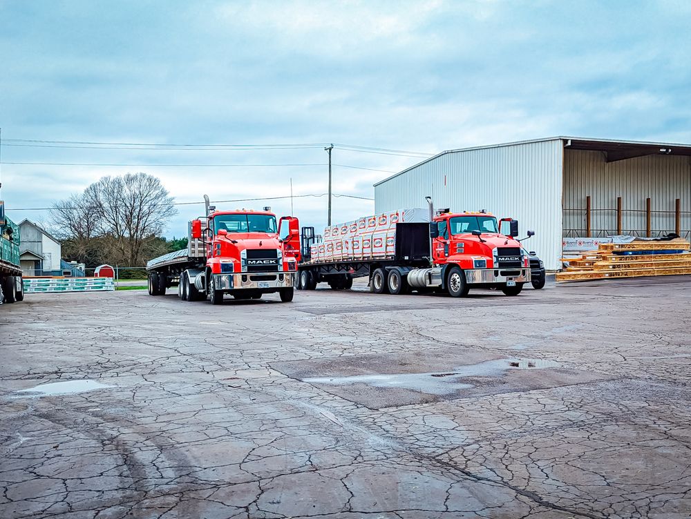 Photo of Strait & Lamp Lumber