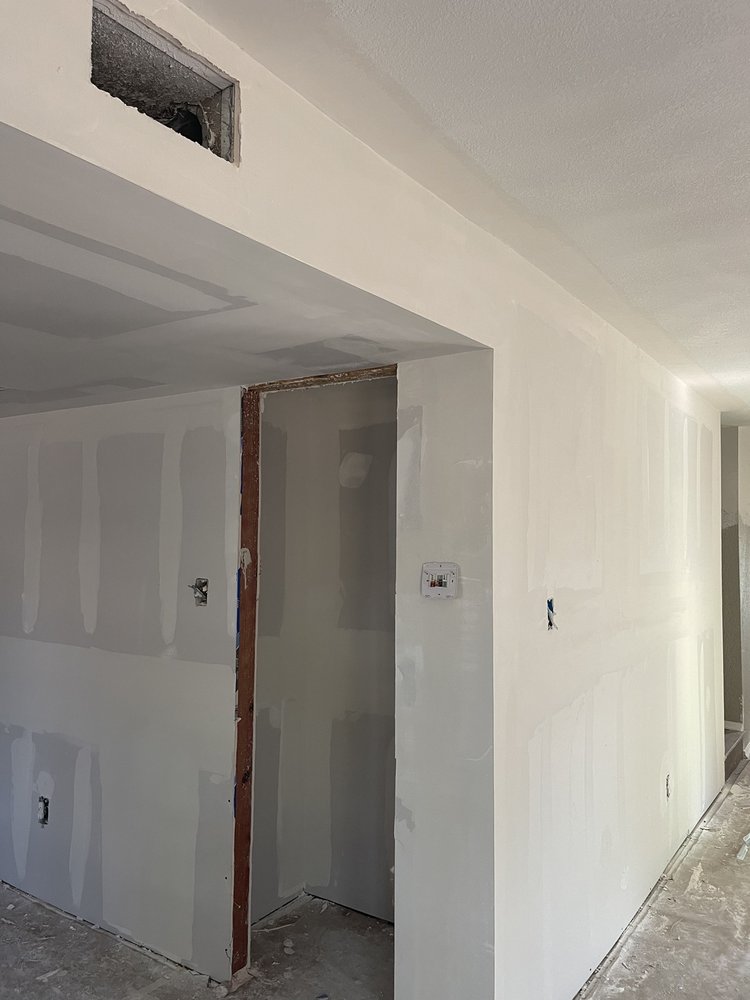 Photo of Fuentes Drywall Repairs & Texture