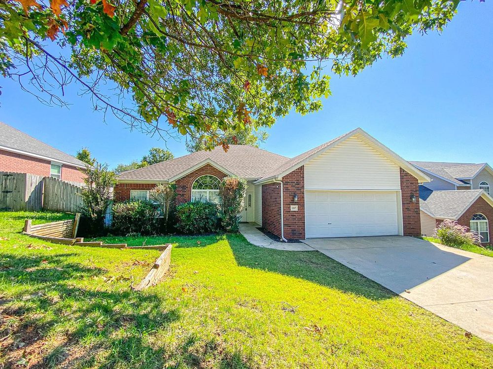Photo of Neuhaus Realty