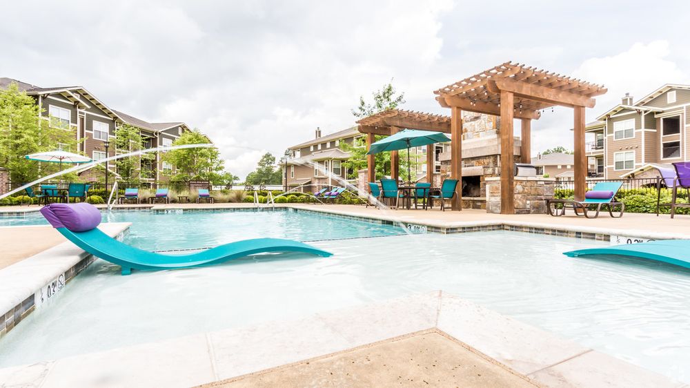 Photo of Riverside At Rockwater Apartments