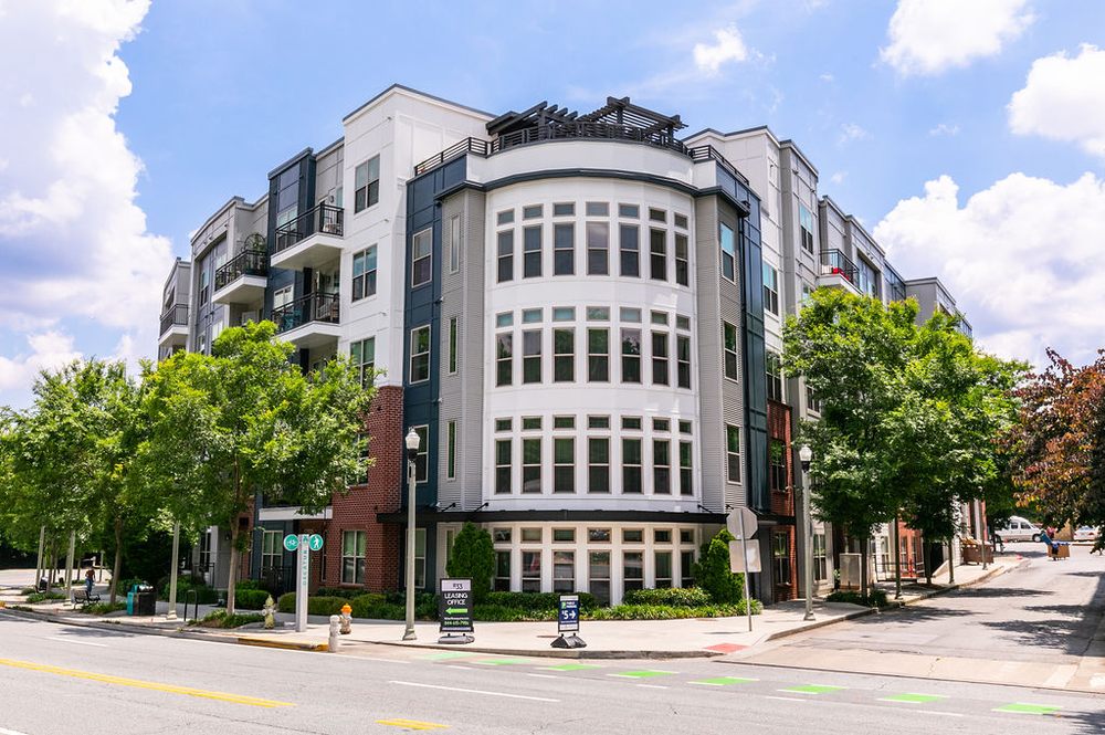 Photo of 1133 on the Square