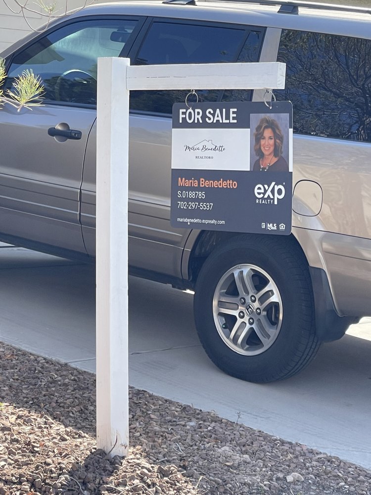 Photo of Maria Benedetto - Exp Realty