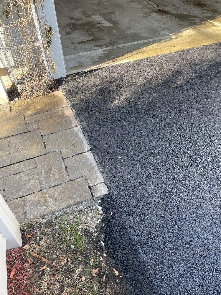 Photo of Guillen Asphalt Paving Coating