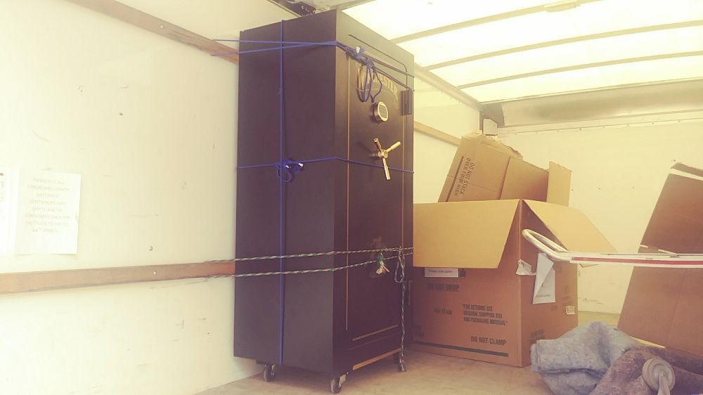 Photo of Hampton Virginia Military Veteran Movers